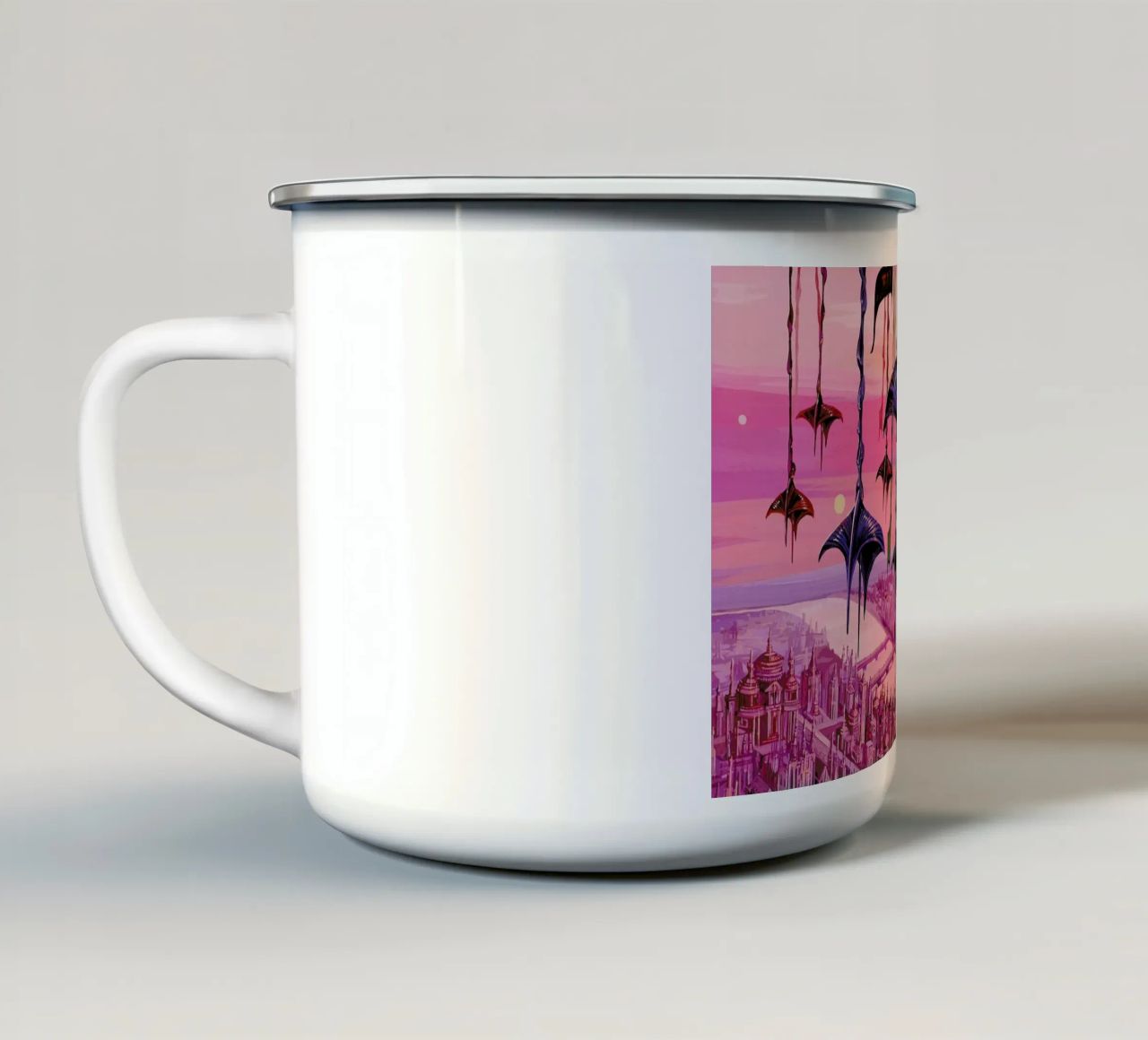 Nostalgic Fantasy tazza in smalto da Naito Shinpei