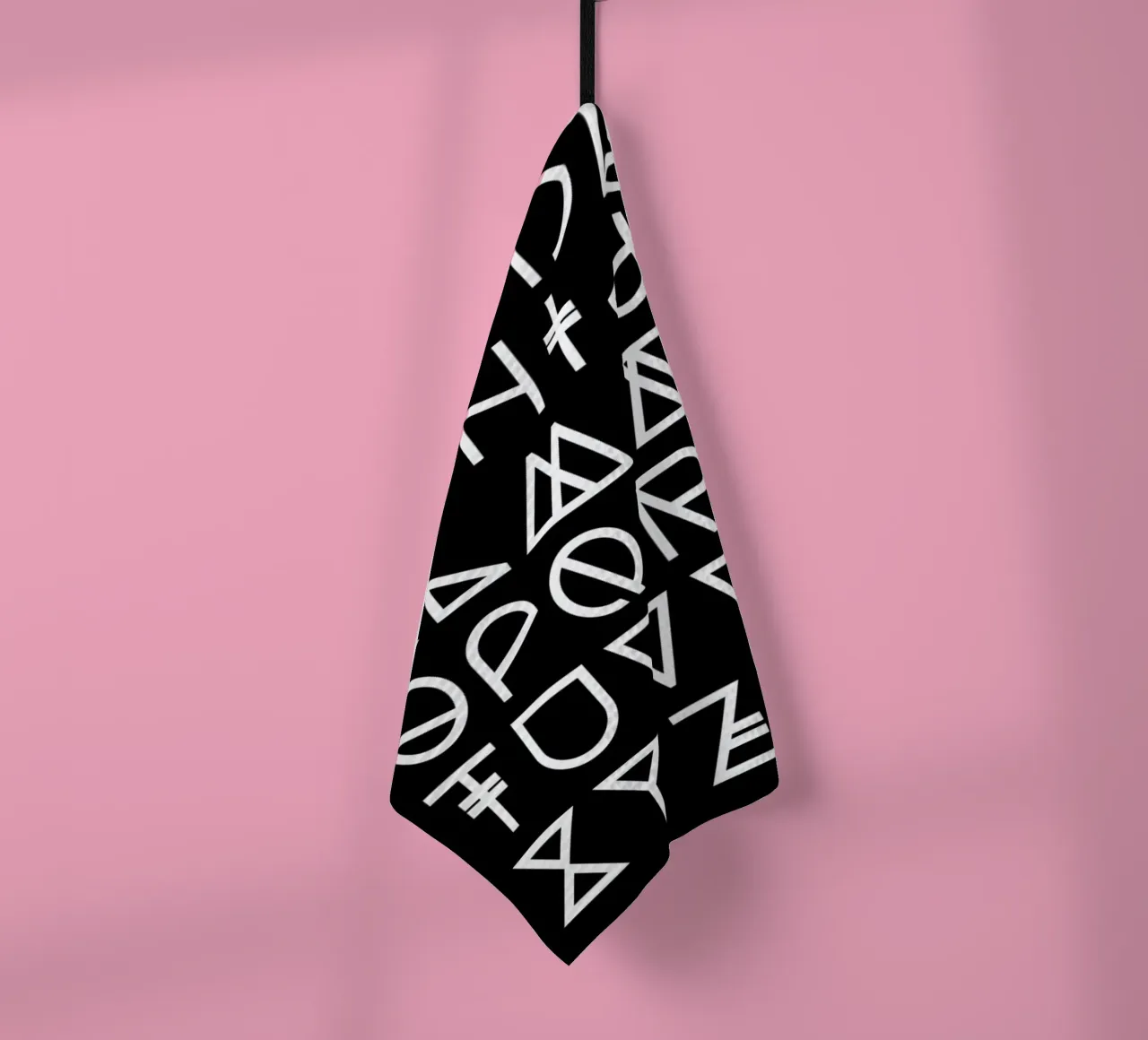 Geometrical ABC - black theedoek van Studio Nahili
