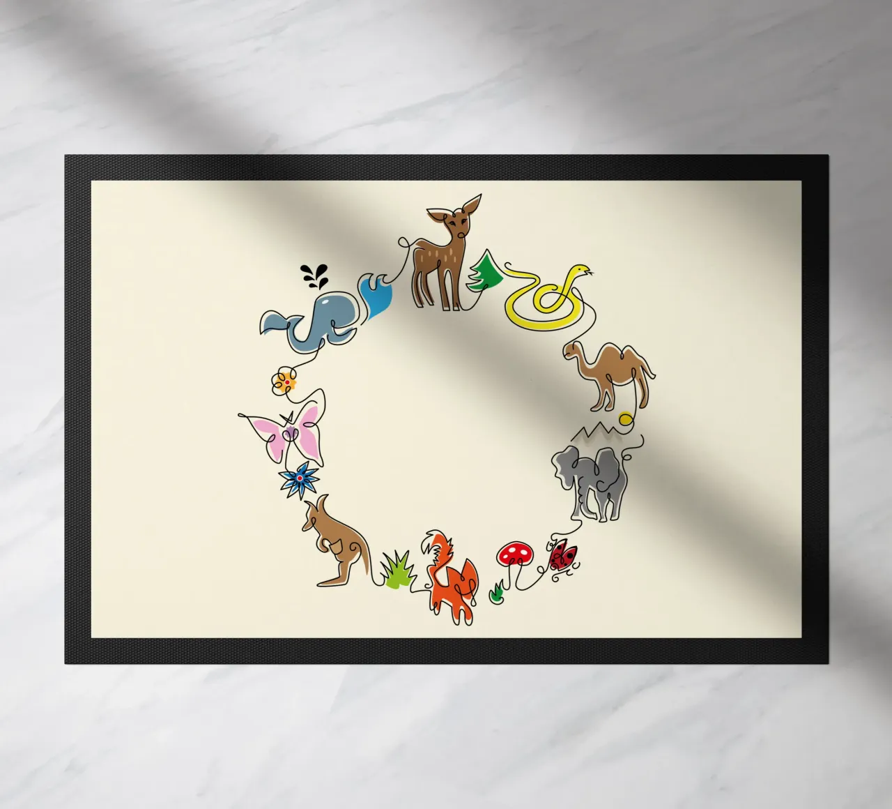 Animales Garabato en círculo felpudo de DYDesign