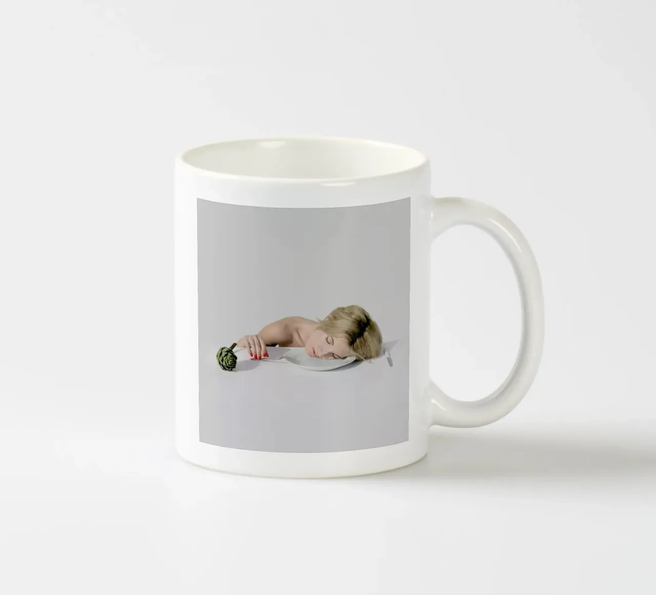 Alexa tazza in ceramica da George Griefy