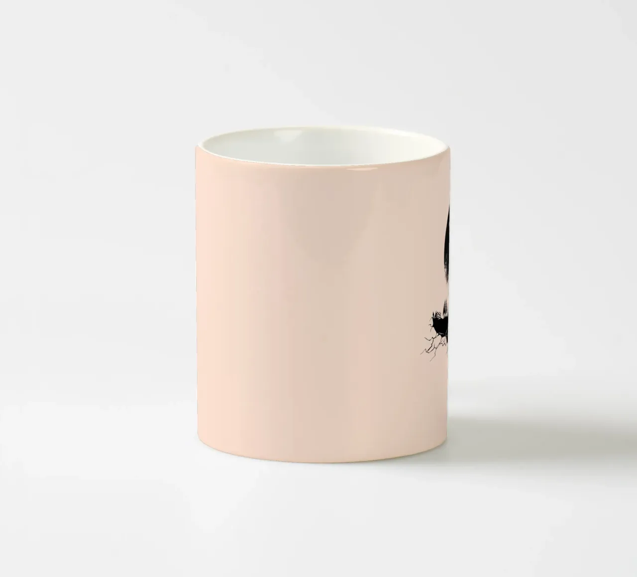 Ragno di fronte al chiaro di luna e al castello tazza in ceramica da DYDesign