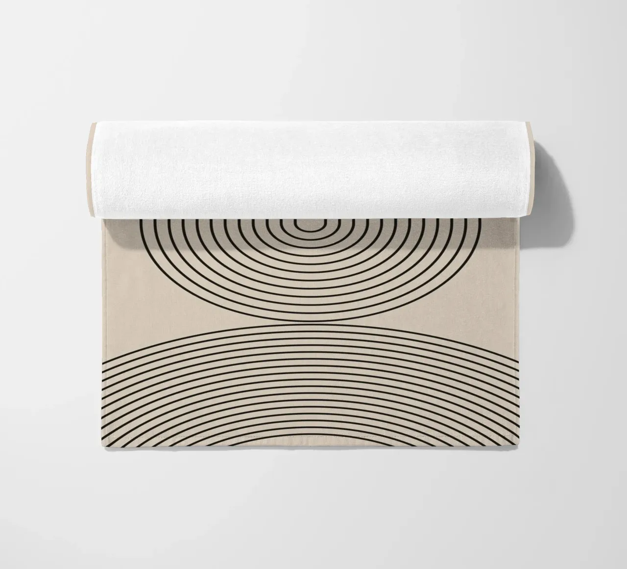Line art geometrica astratta a forma di U telo mare da Melloi Art Print