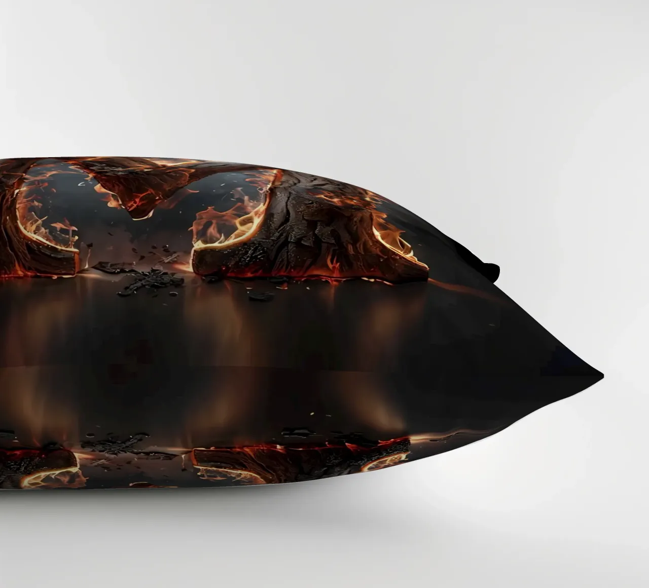 "Fiery M: una fiammata di intensità". cuscino da inspirational quote
