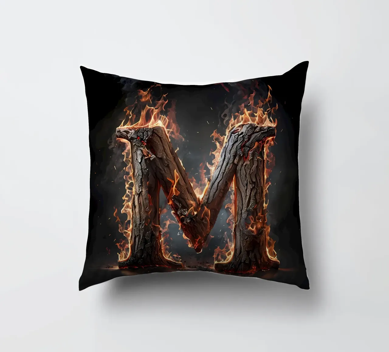 "Fiery M: una fiammata di intensità". cuscino da inspirational quote