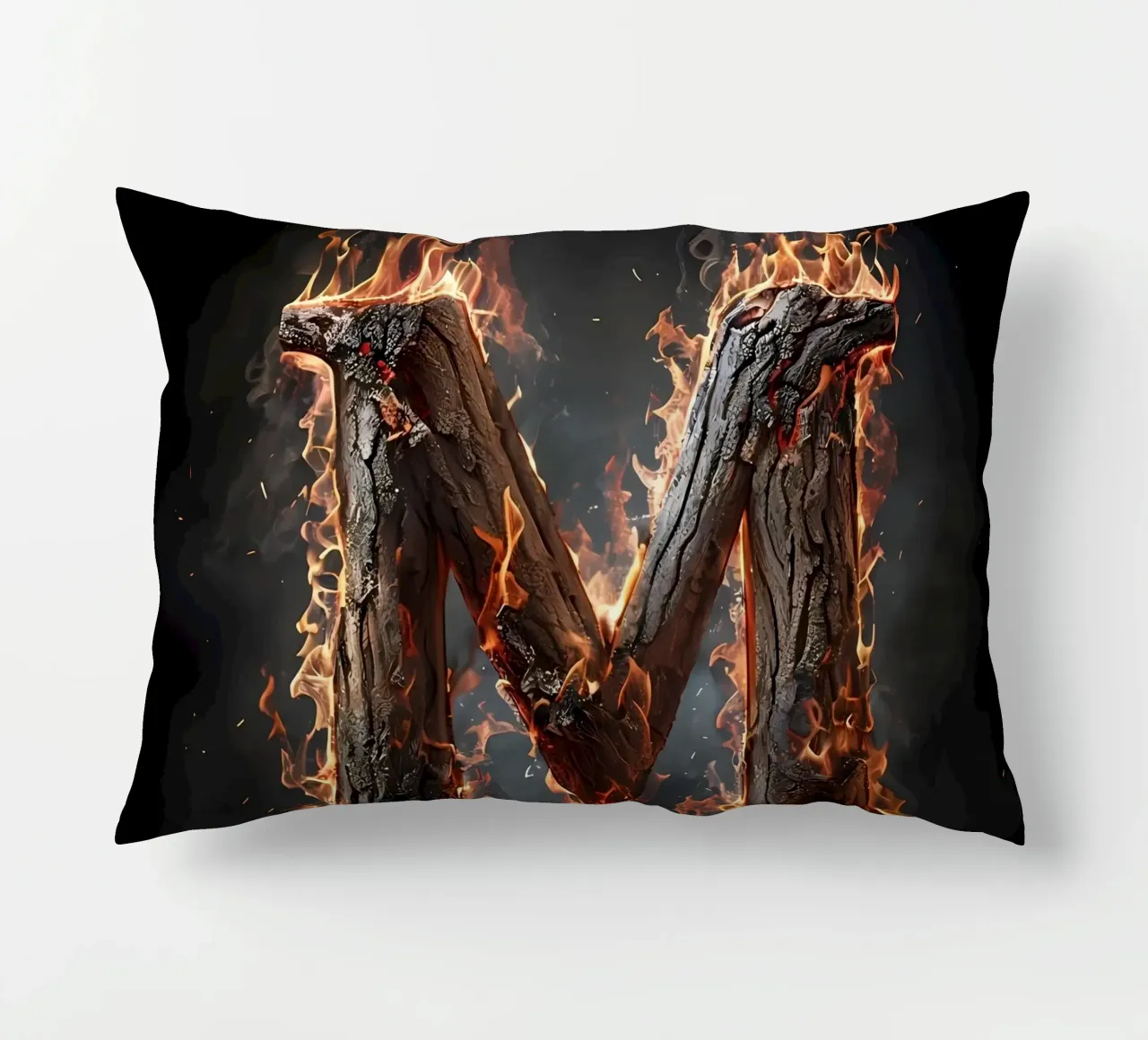 "Fiery M: una fiammata di intensità". cuscino da inspirational quote