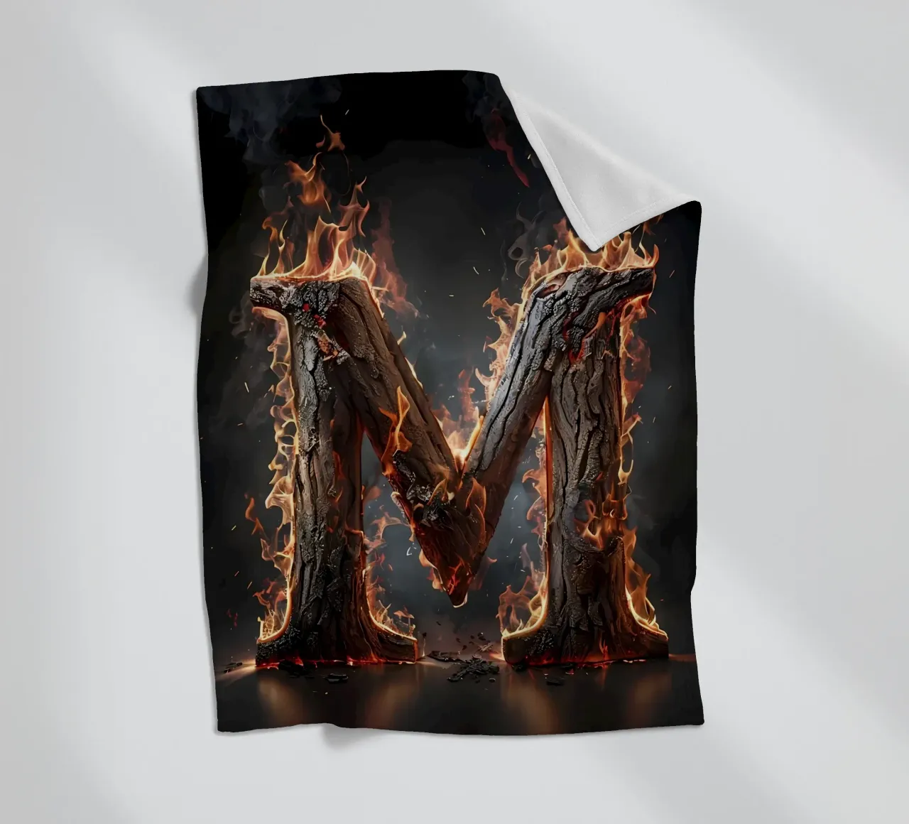 "Fiery M: una fiammata di intensità". coperta in pile da inspirational quote