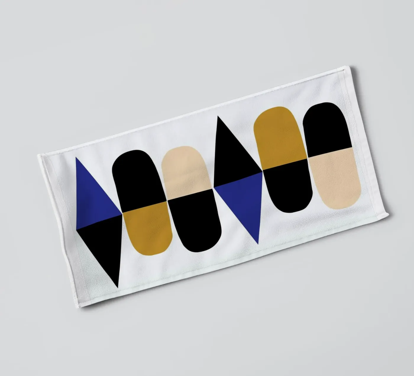 Reflection towel by Maren Gross