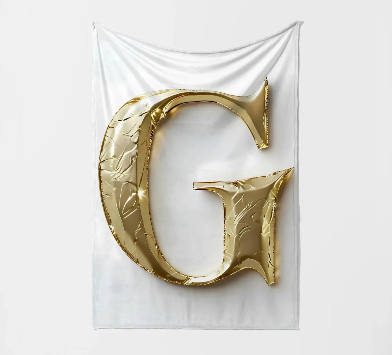 La "G" d'oro - Un'opera d'arte coperta in pile da inspirational quote