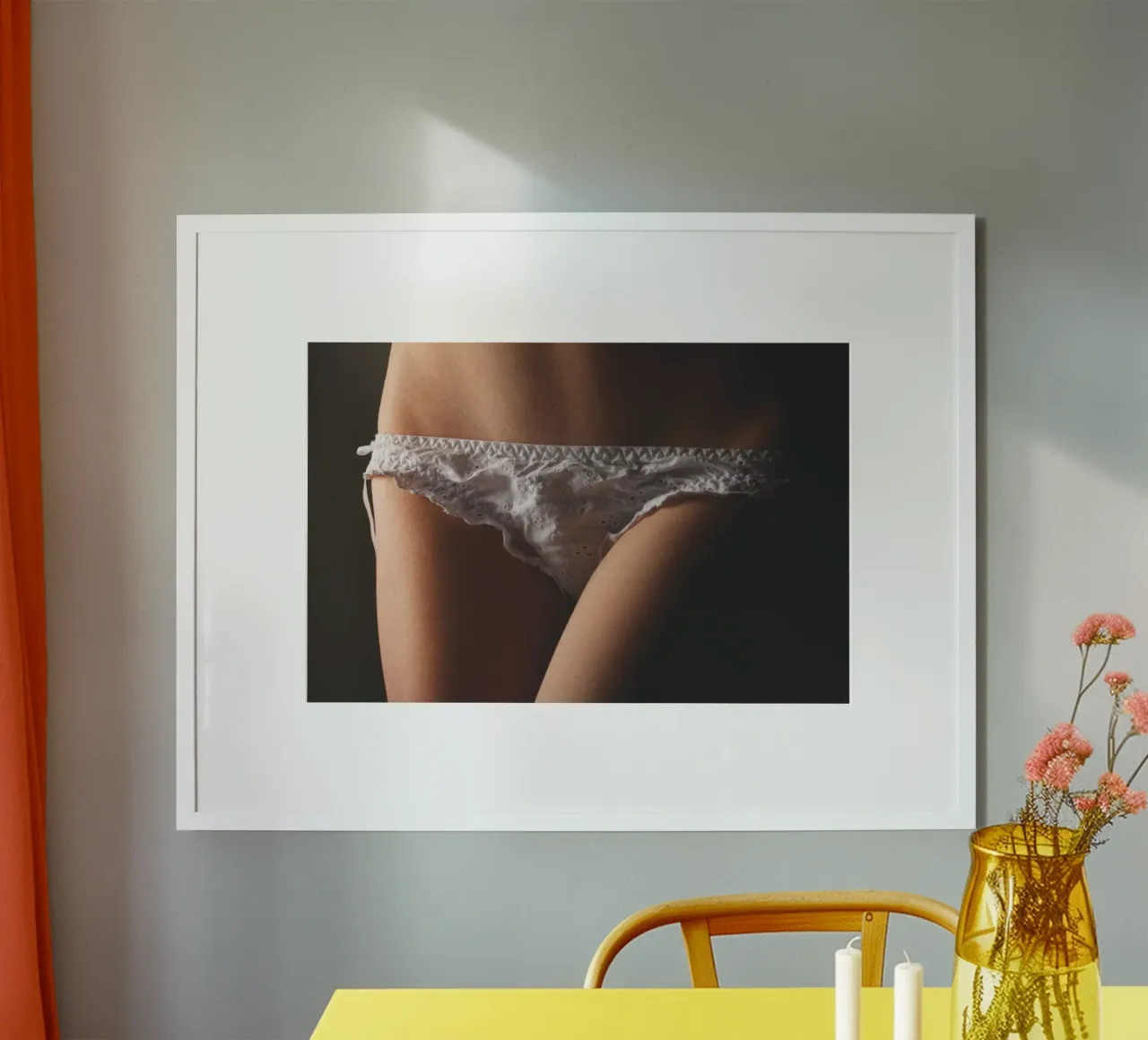Belle mutandine 2 poster con telaio in alluminio da Dave Hare Photography