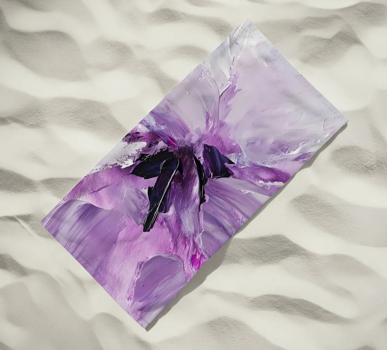 Pittura di fiori viola telo mare da IamHomeStudio