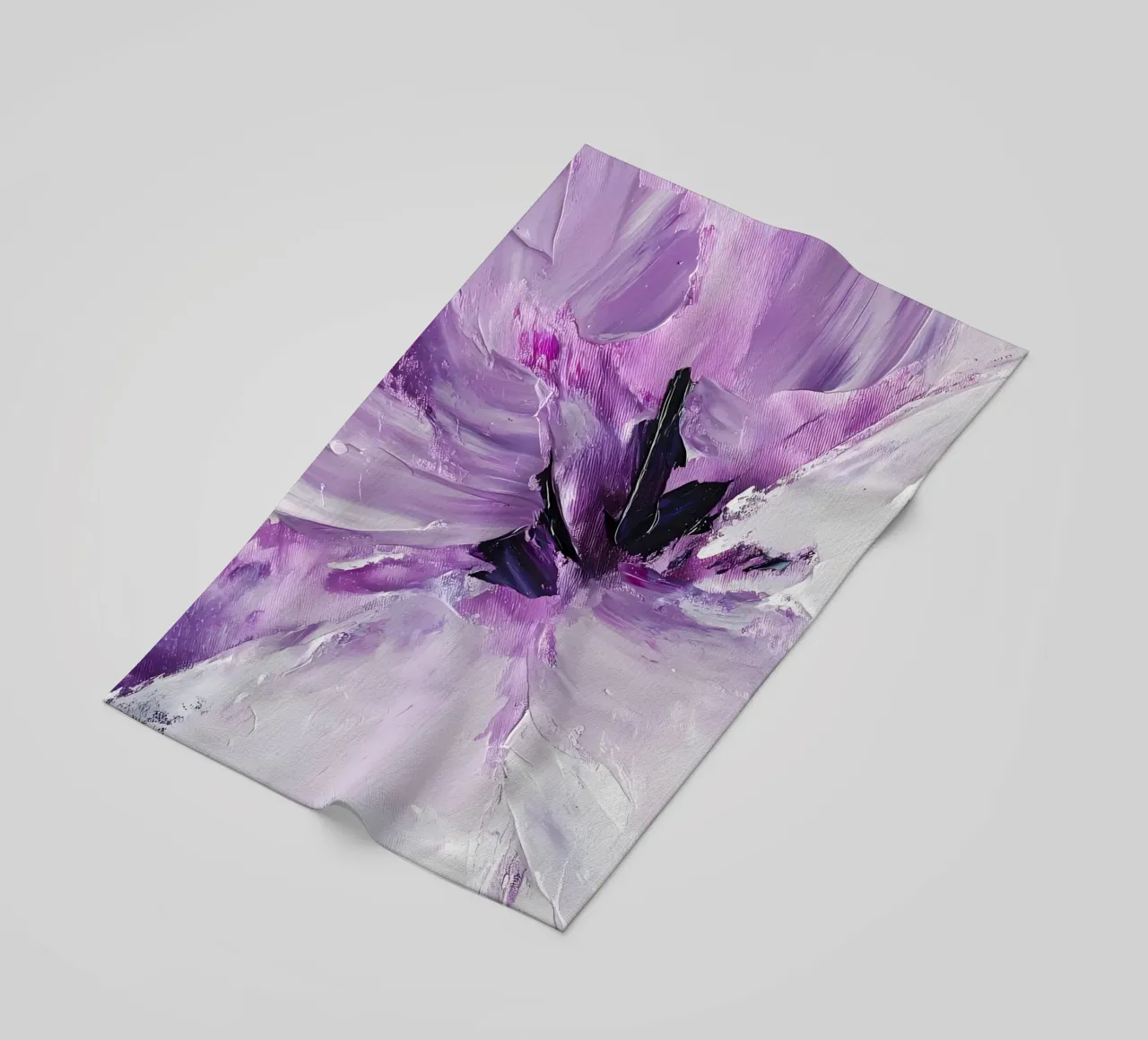 Pittura di fiori viola telo mare da IamHomeStudio