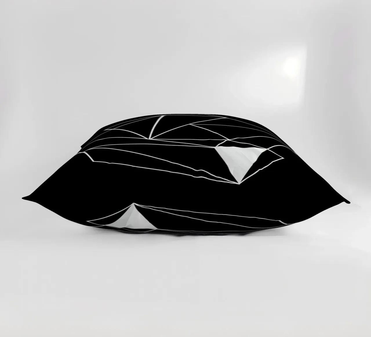 Shine Bright - Black cuscino da Studio Nahili