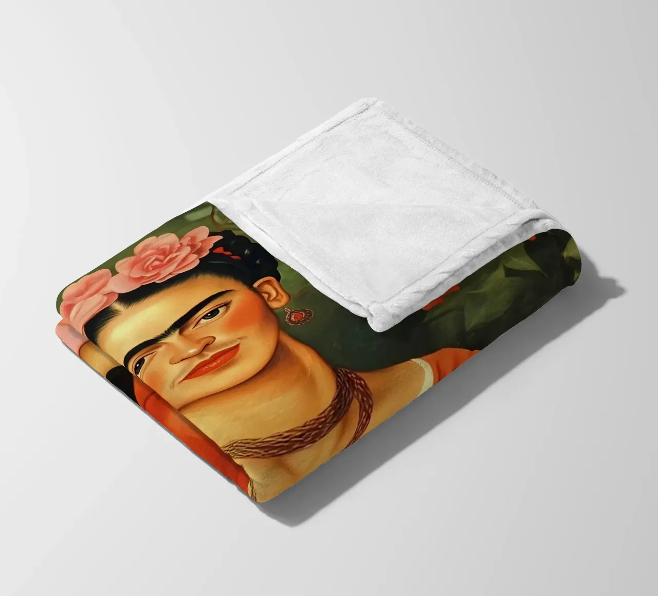 Frida Kahlo with Black Cat portrait coperta in pile da IamHomeStudio