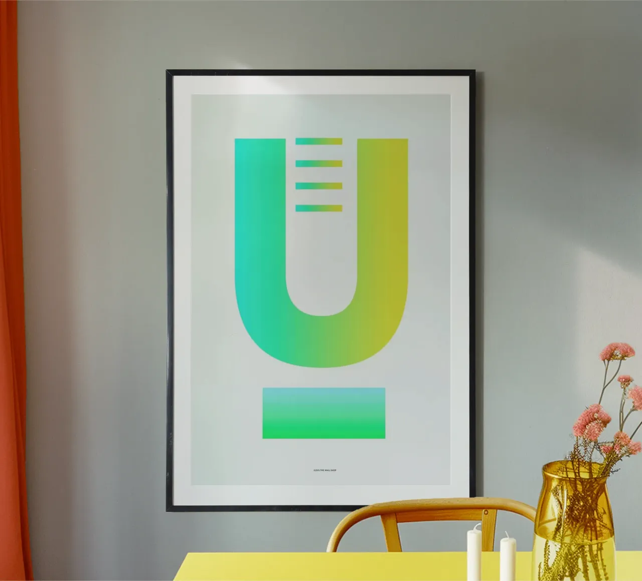 U poster con telaio in plastica da The Wall Shop
