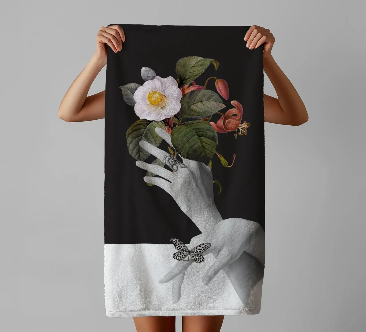 Mani con fiori asciugamano da bagno da dada22