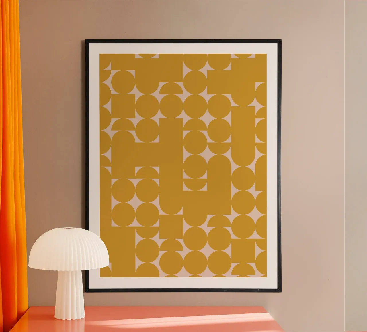 Stampa d'arte geometrica giallo senape e pesca poster da kookiepixel