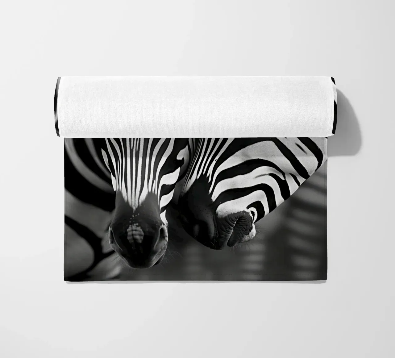 Amore zebrato in bianco e nero telo mare da Autofocus