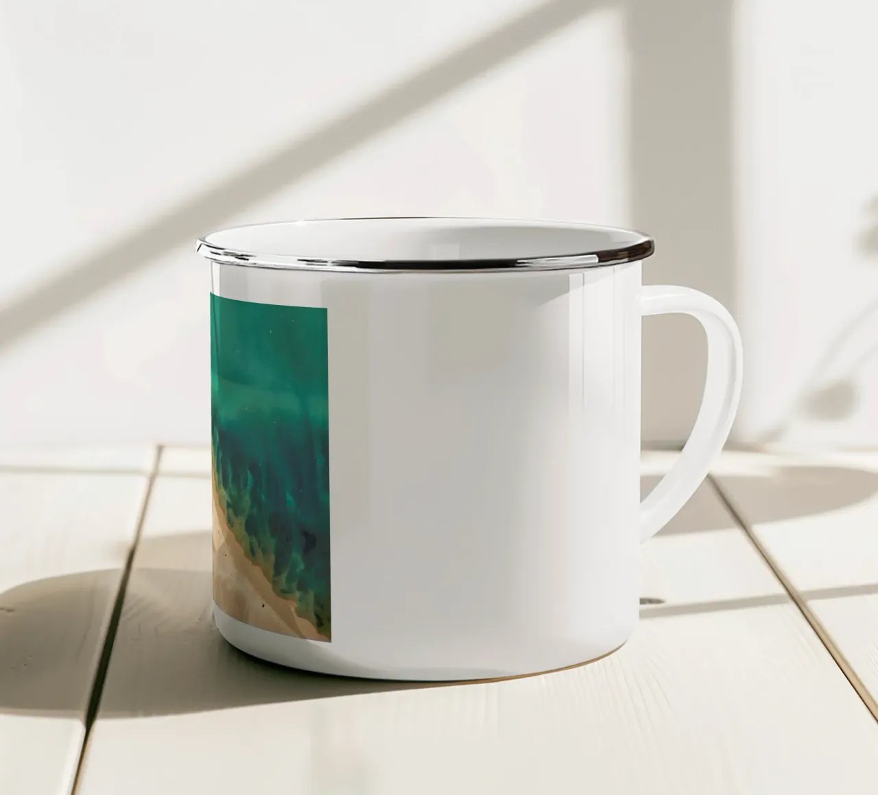Shark Bay 3 tazza in smalto da Simon Butterworth