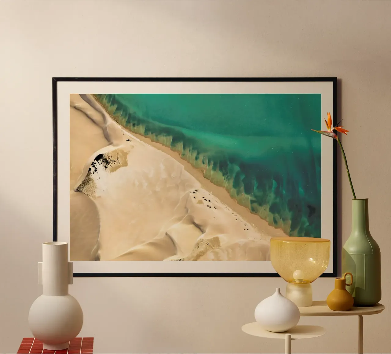 Shark Bay 3 poster con telaio in plastica da Simon Butterworth