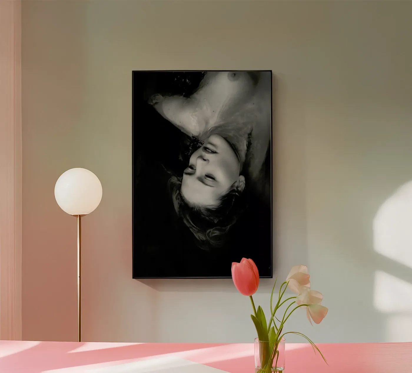 Drowning No.II plexiglass da Laura Palm