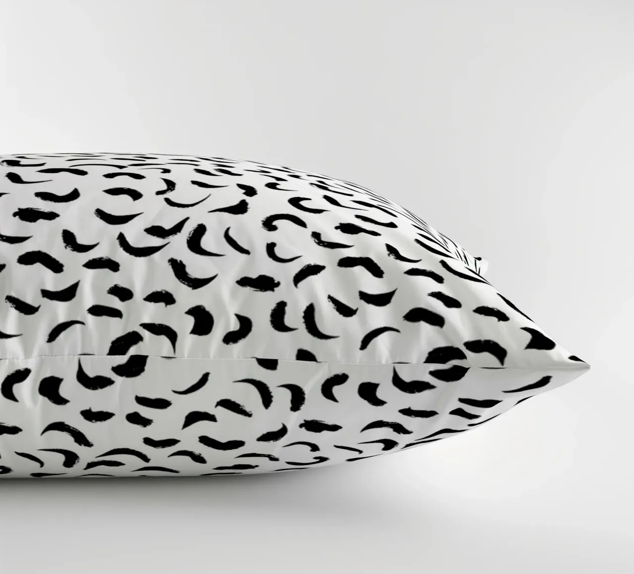 Black And White No 1 cuscino da treechild