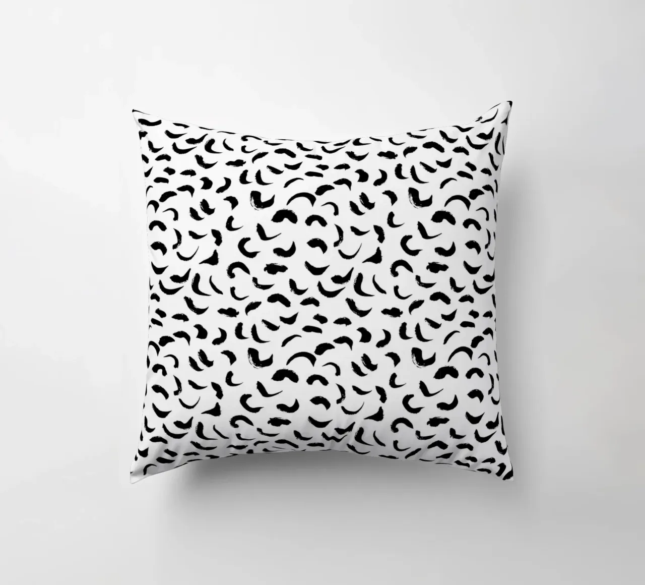 Black And White No 1 cuscino da treechild