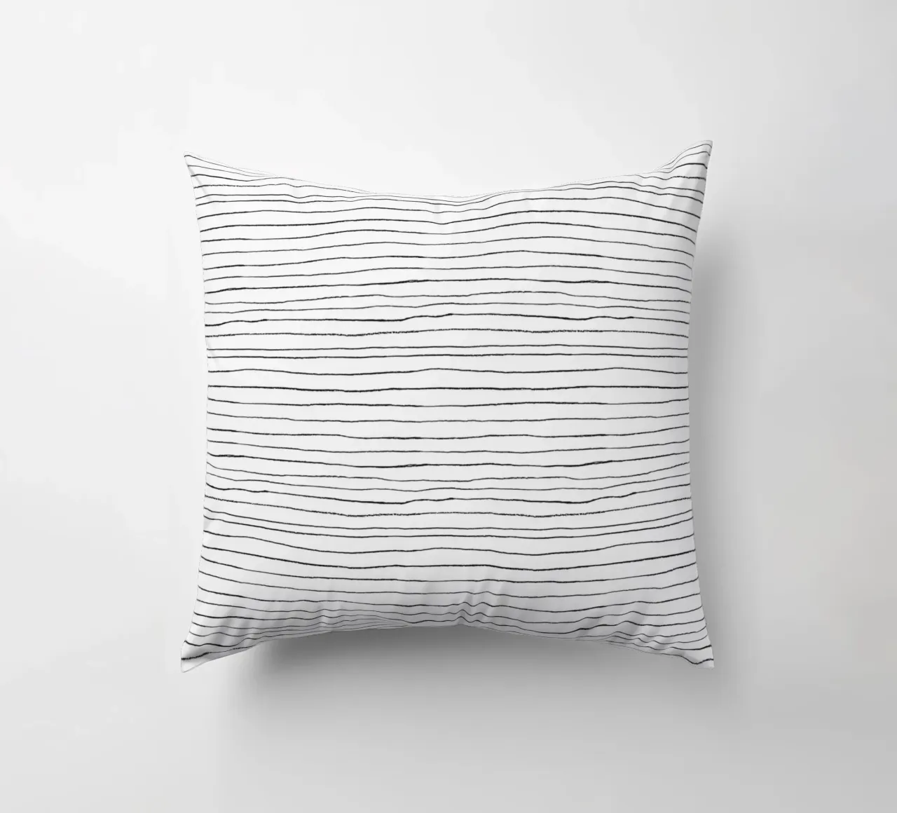 Black And White No 5 cuscino da treechild
