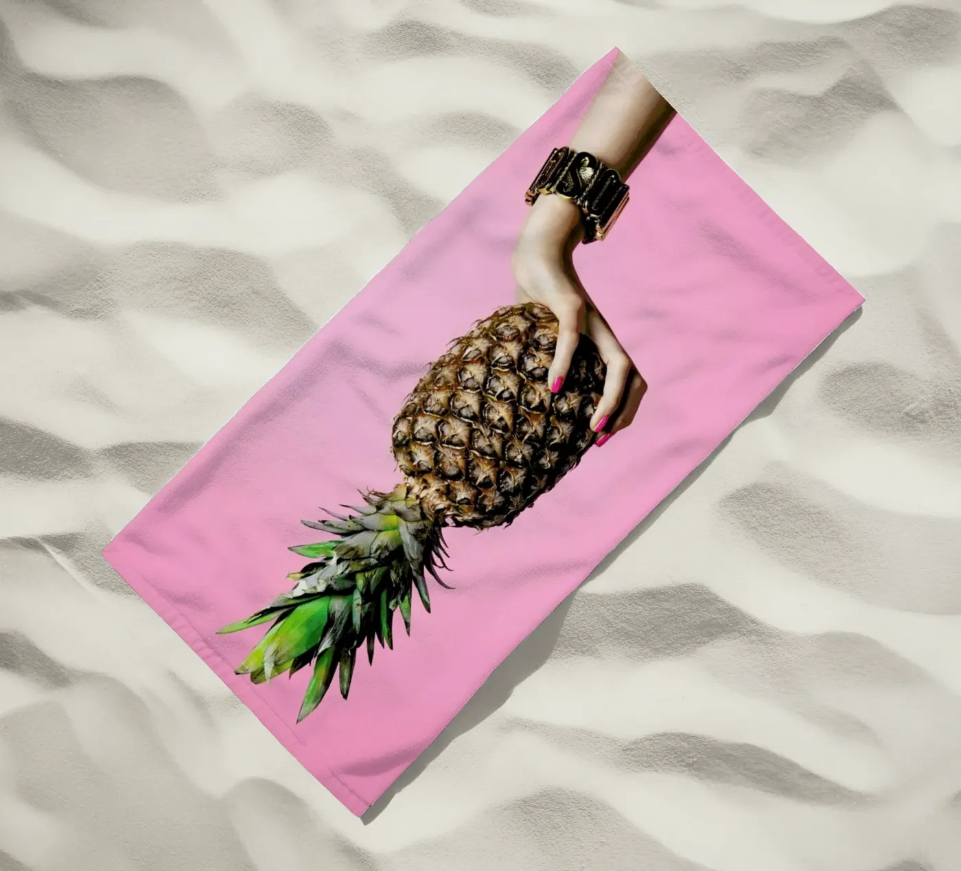 Pineapple Strandtuch von Laura Palm