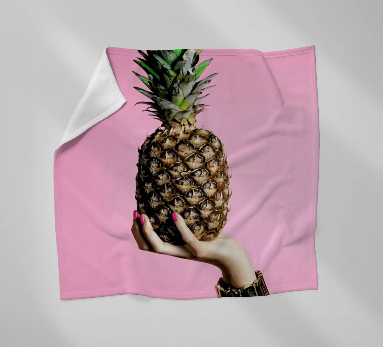 Pineapple fleecedeken van Laura Palm