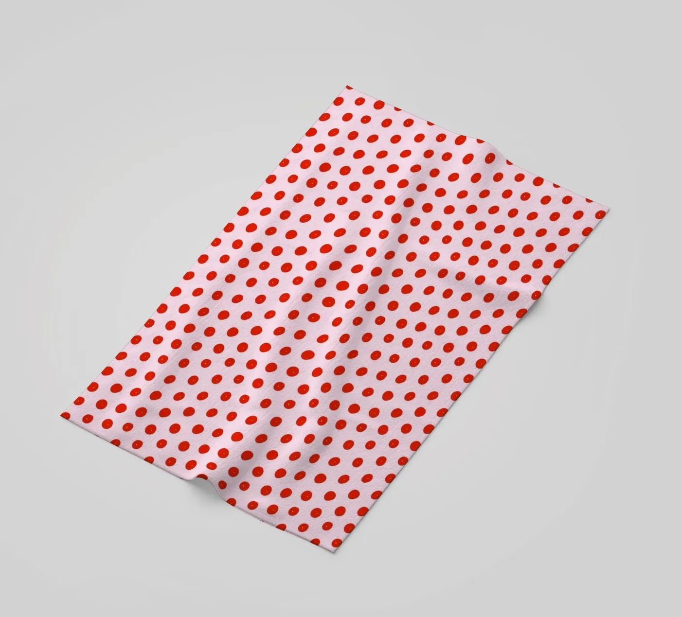 Red Dot Pattern Strandtuch von treechild