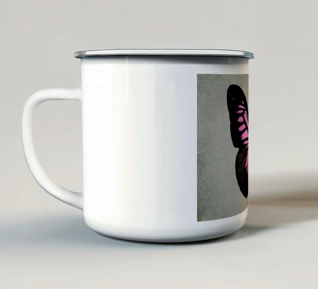 Papillon (pink) tazza in smalto da Eric Fan