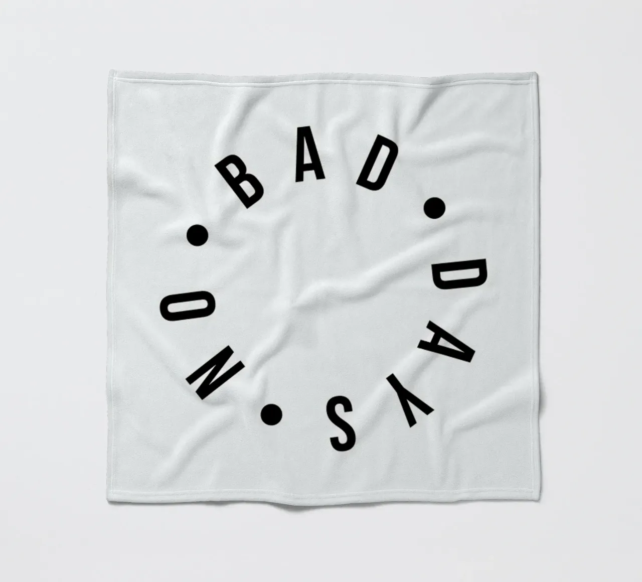 No Bad Days Typography Positive Quote coperta in pile da Honeymoon Hotel