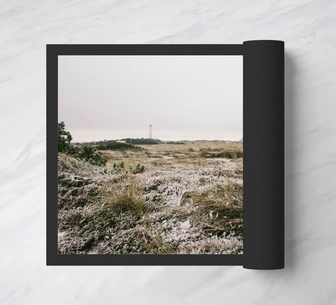 Leuchtturm in Winterlandschaft zerbino da The Wild Creative Studio