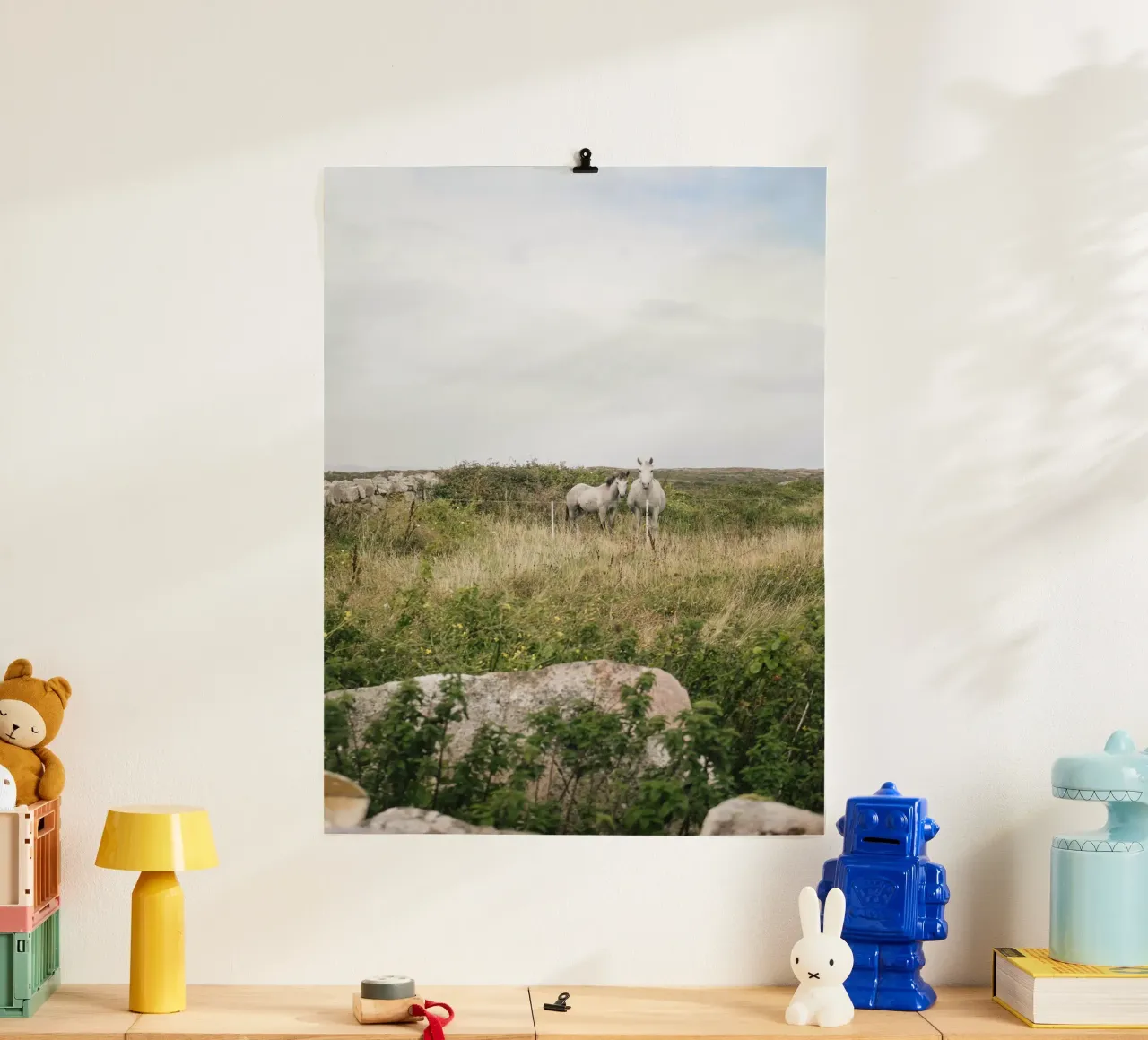 Cavalli al pascolo poster da The Wild Creative Studio