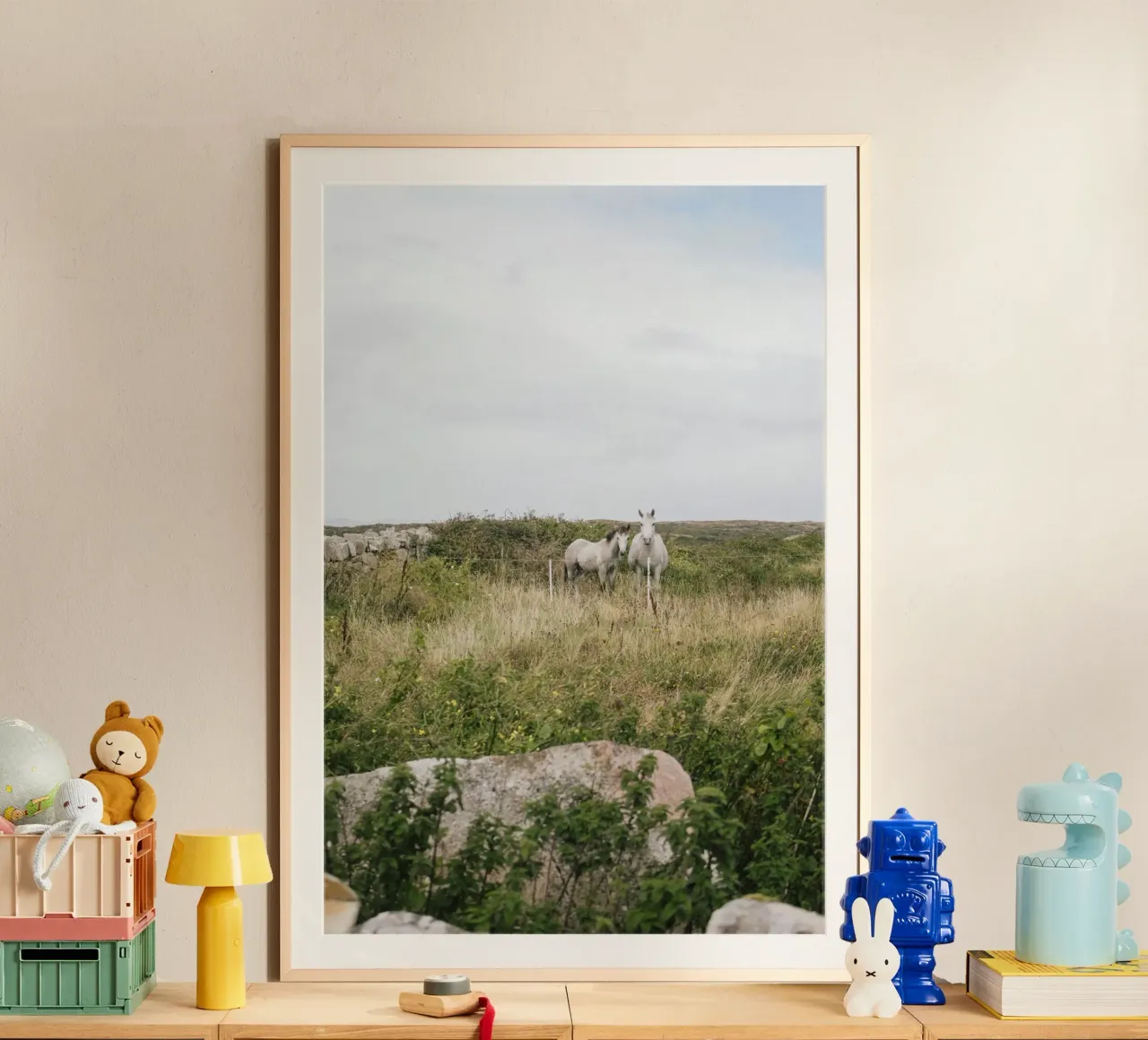 Cavalli al pascolo poster da The Wild Creative Studio