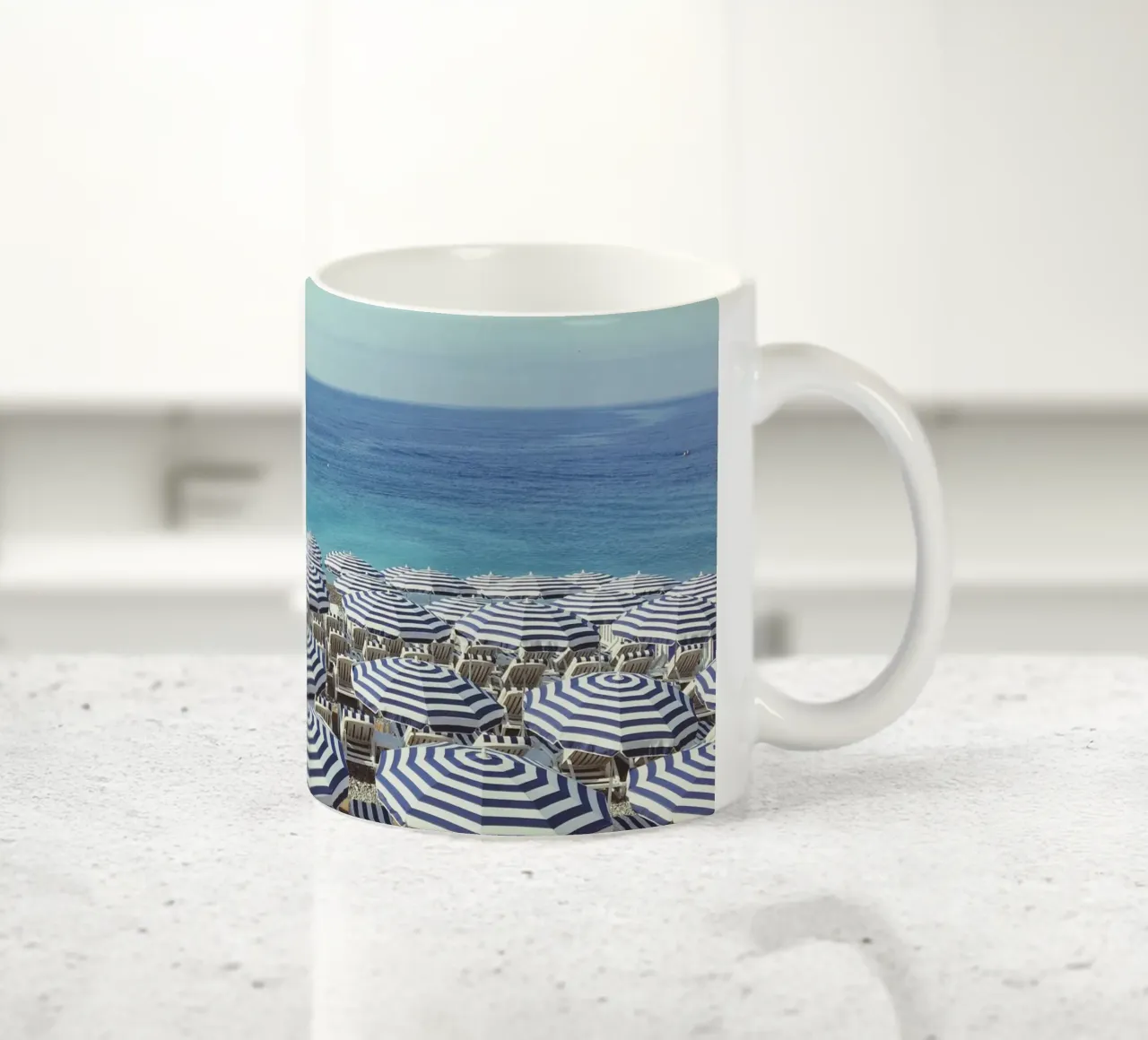 Paraplu Beach Club Zuid-Frankrijk keramische mok van TheTravelClub