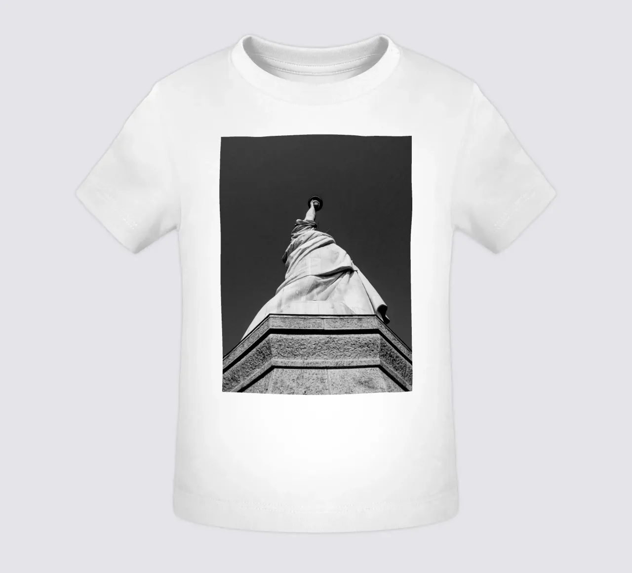 Statua della Libertà New York | Prospettiva monocromatica della rana maglietta neonato da Bold and Retro