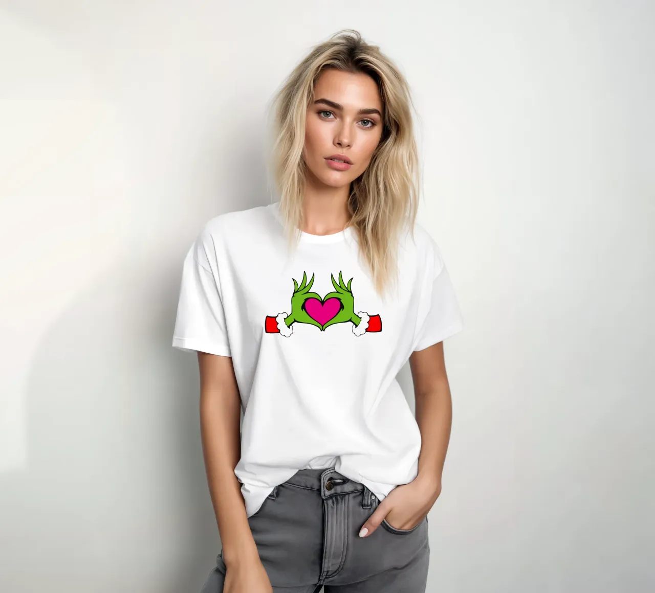 Natale Love art design t-shirt da onefeelshop