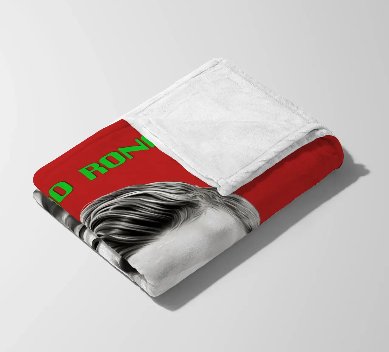 Potenza e grazia di Ronaldo coperta in pile da Carinaprint