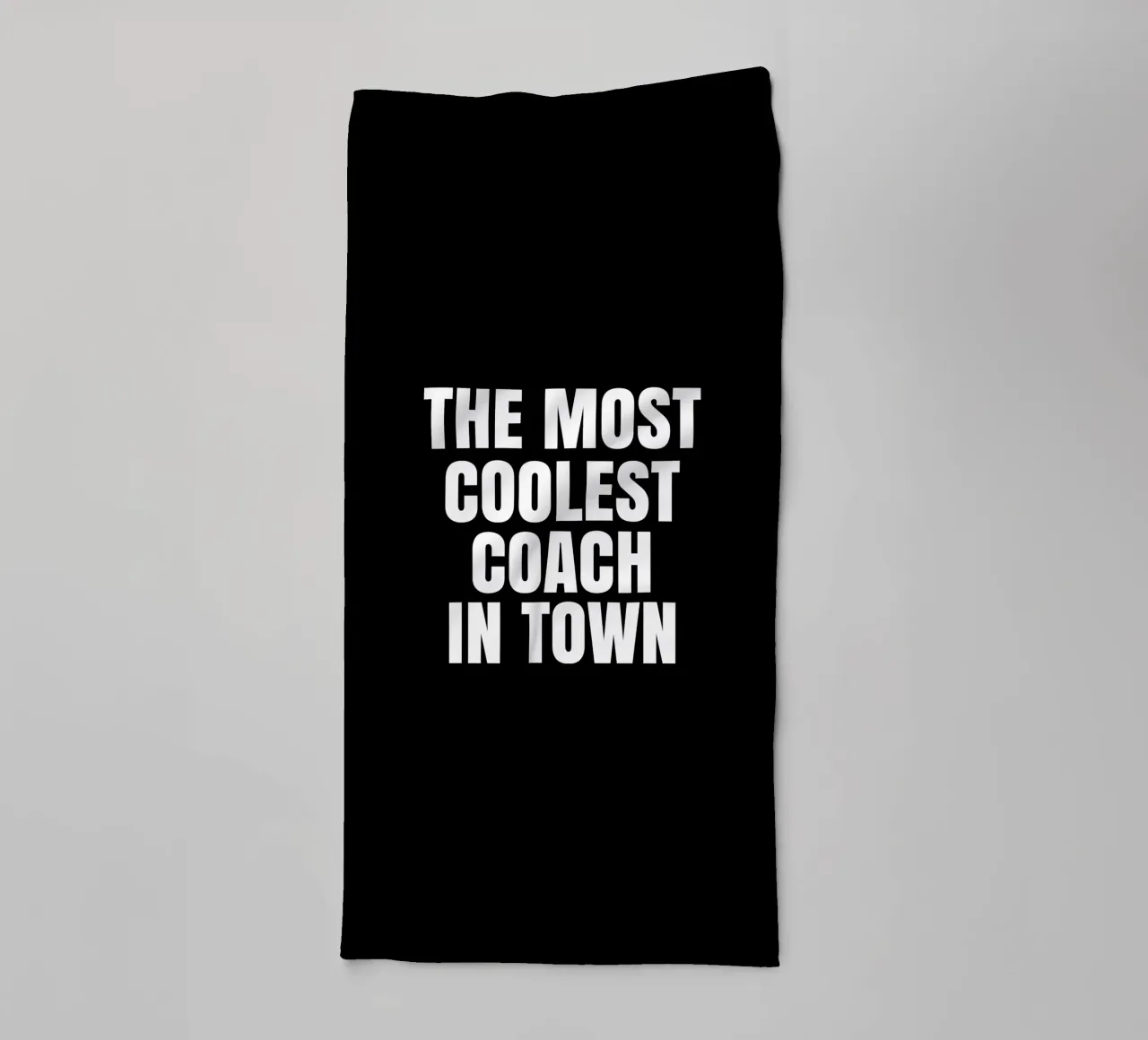The most coolest coach in town asciugamano da bagno da happieeagle