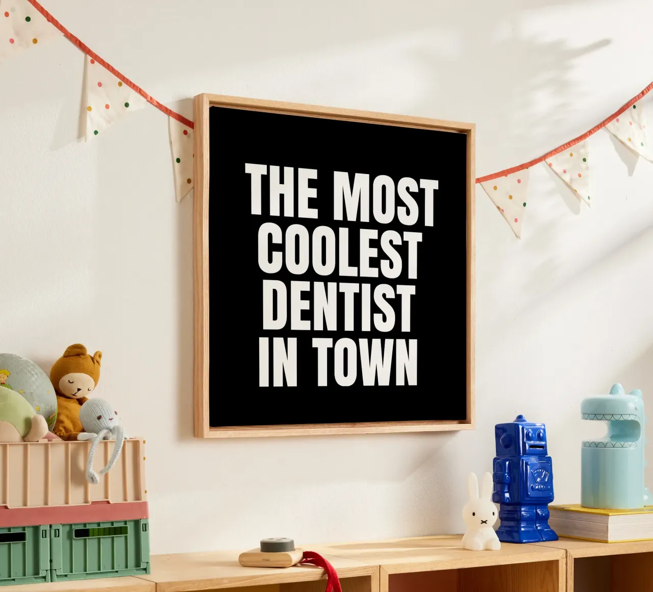 The most coolest dentist in town tela con Cornice a cassetta da happieeagle