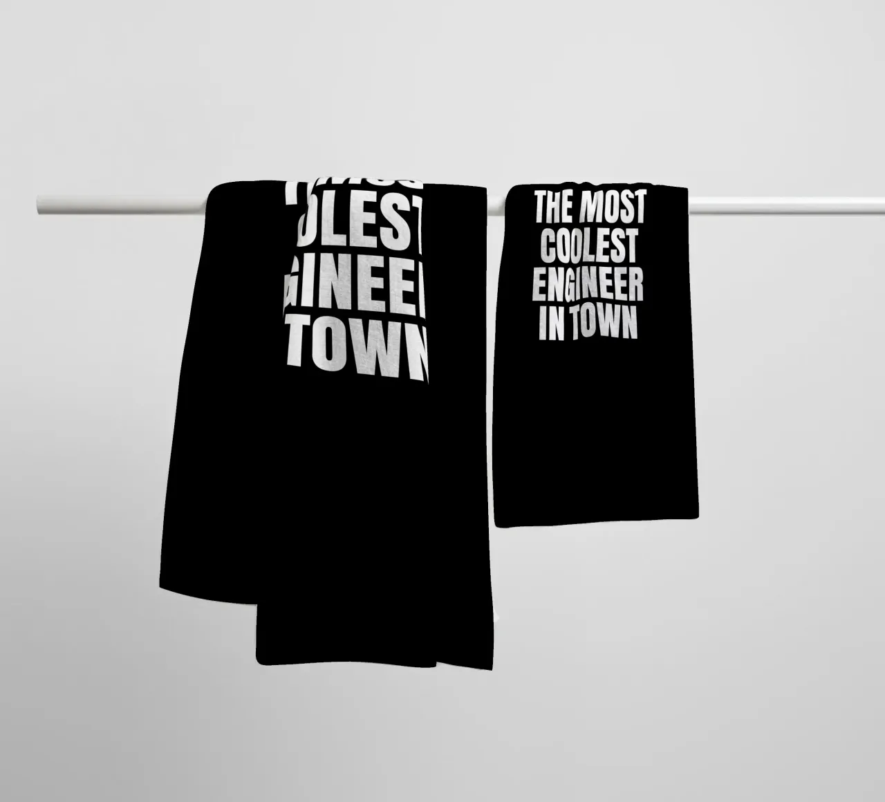 The most coolest engineer in town asciugamano da bagno da happieeagle