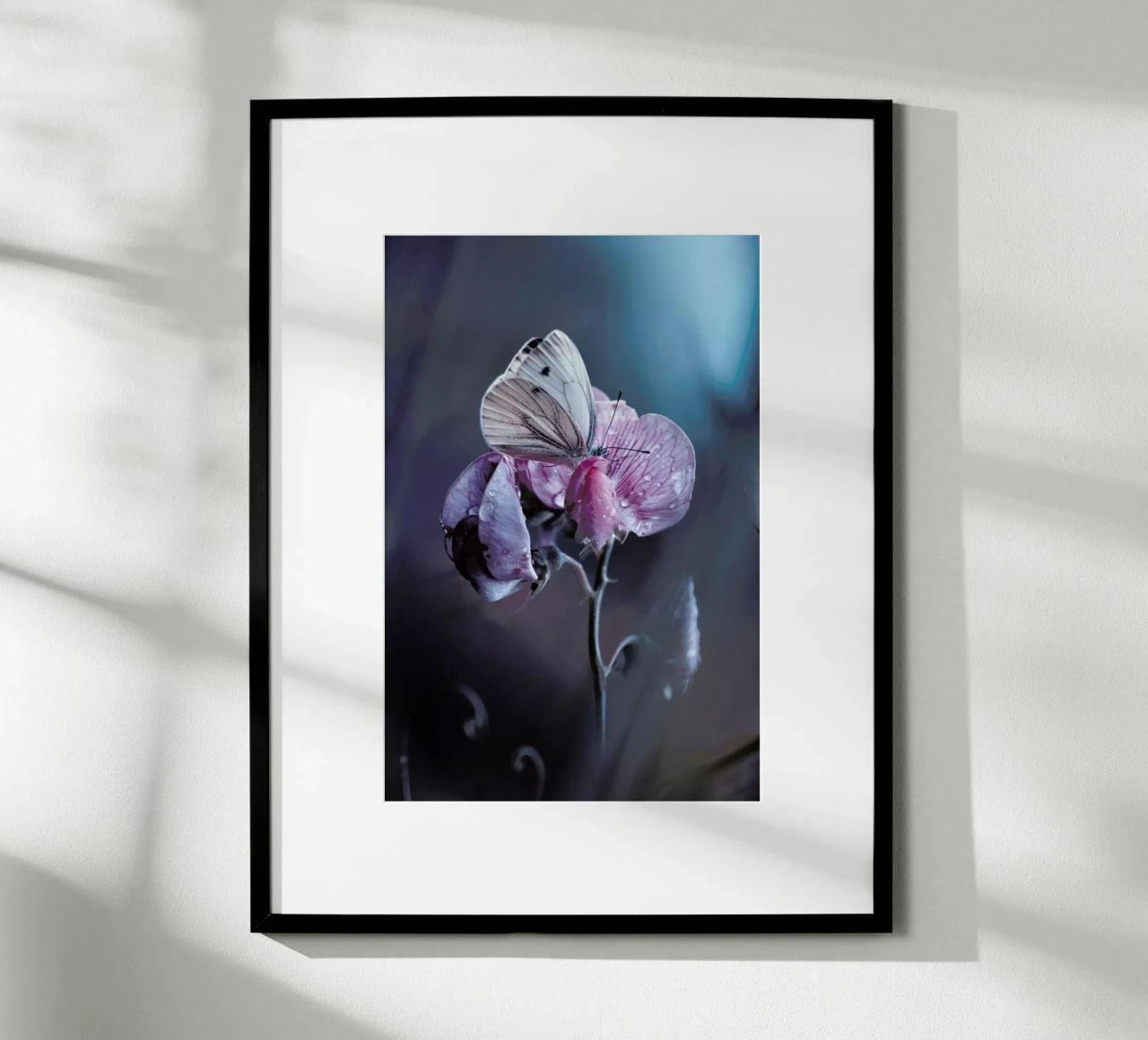 Tainted Love -Fabien Bravin Poster von Pictufy