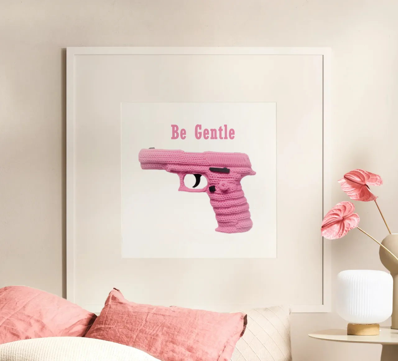 Be Gentle | Pistola rosa poster da Autofocus