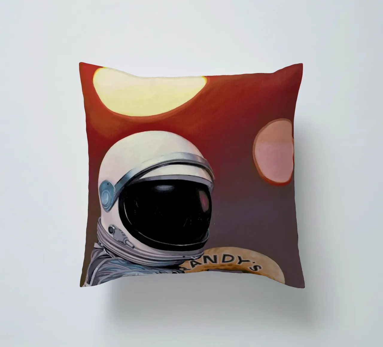 Twin Suns And Donuts cuscino da Scott Listfield