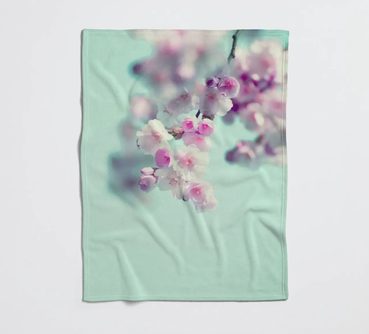 Cherry Dance Fleecedecke von Monika Strigel