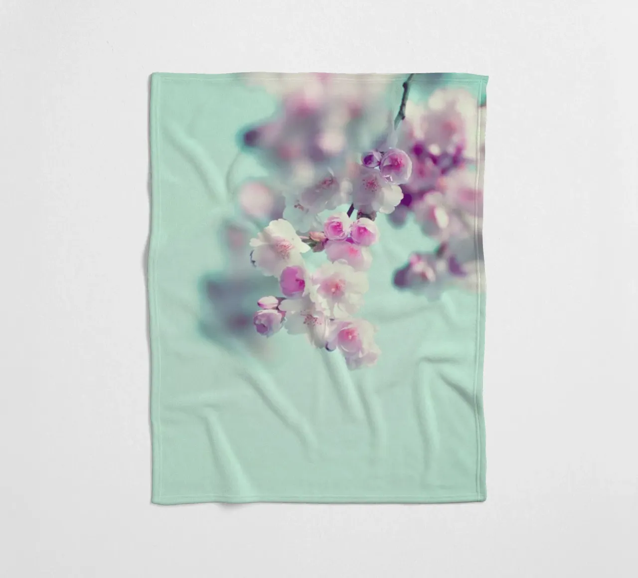 Cherry Dance Fleecedecke von Monika Strigel