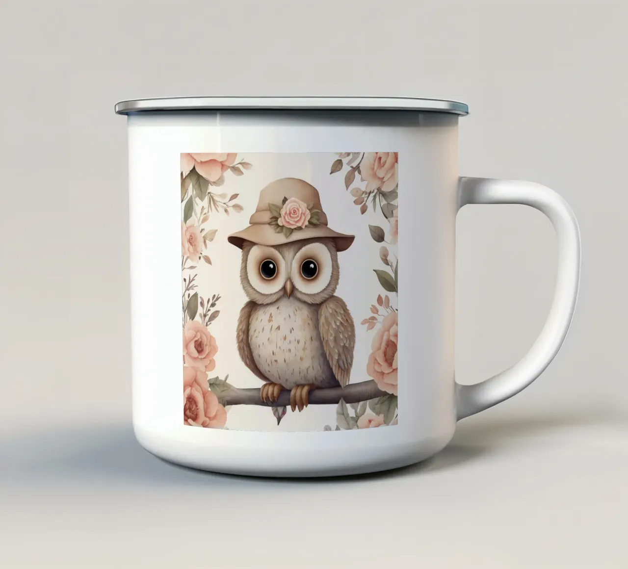 Illustrazione di un gufo sul ramo di un albero che indossa un cappello tazza in smalto da ARTVI-SHOP