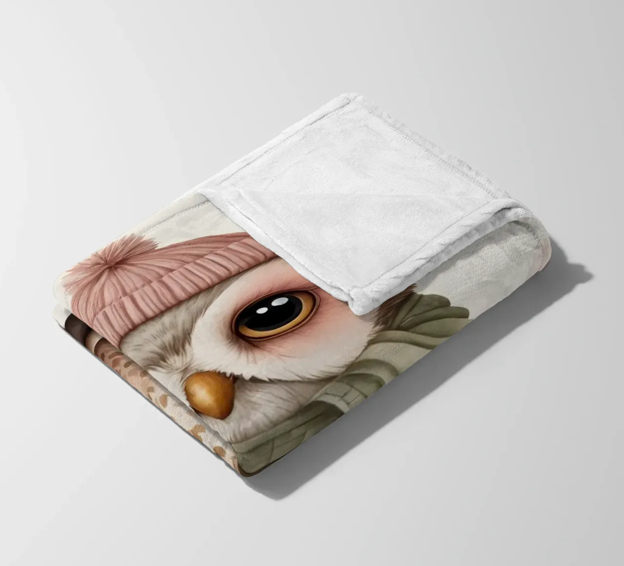 Illustrazione di un gufo sul ramo di un albero che indossa un cappello coperta in pile da ARTVI-SHOP