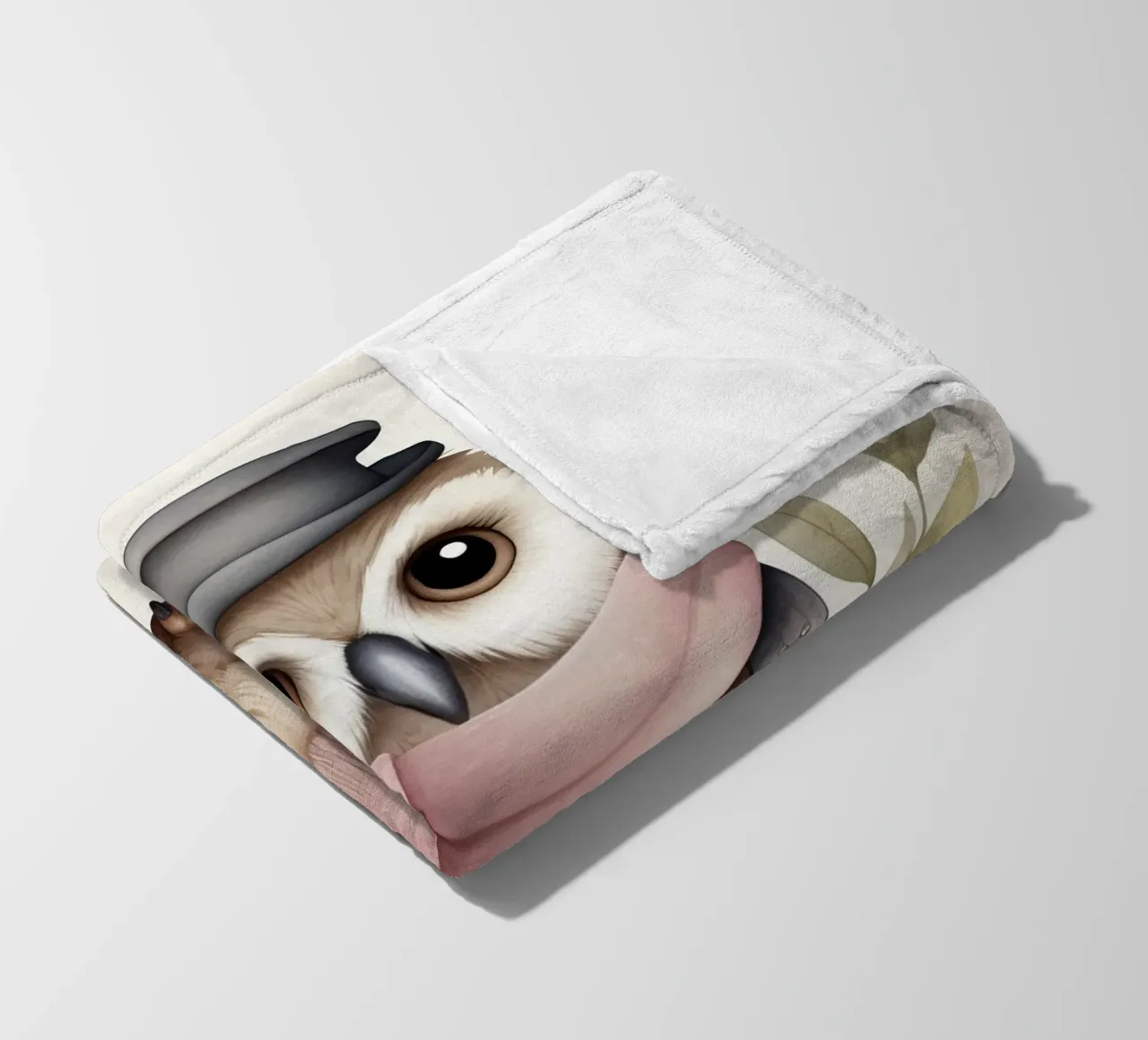 Illustration of an owl on a tree branch wearing a hat coperta in pile da ARTVI-SHOP